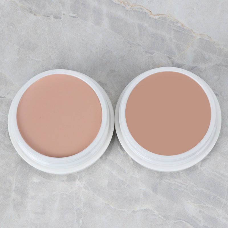 Smooth blending foundation texture